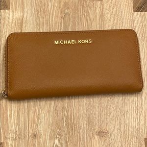 Leather Michael Kors wallet